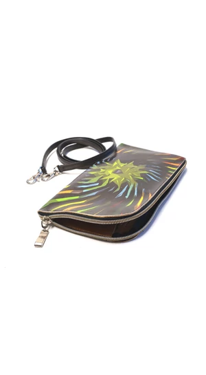 Artista: Mintás műbőr clutch, szíjjal