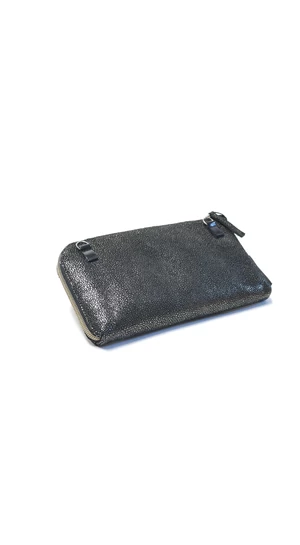 Artista: Fekete bőr clutch, szíjjal