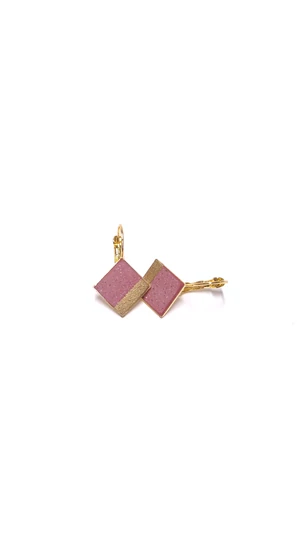 Bibeton: Pink/arany franciakapcsos négyzet fülbevaló