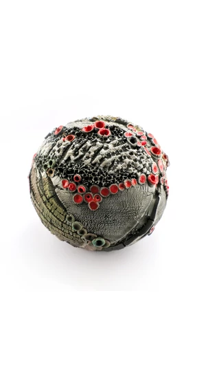 Károlyi Ildikó: Korallzátony / Raku / magasság 16cm, ø 18cm