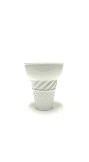 Knetik Dóra: Porcelán fagyitölcsér fehér N1 / magasság 12cm