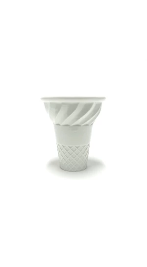 Knetik Dóra: Porcelán fagyitölcsér fehér N2 / magasság 12cm