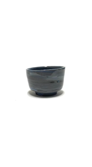 Márta Nóra: Porcelán kávéscsésze n4 / magasság 6cm, ø 6cm