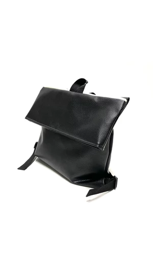 MADO: Square bag / Fekete