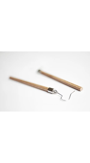 Personal Perception: Wood Earrings / fa fülbevaló, hosszú