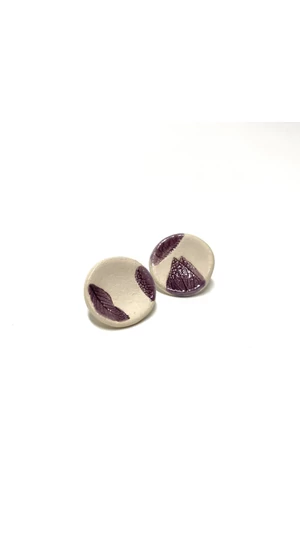 Porteleki Sári: Burgundy Leaf / kerámia fülbevaló