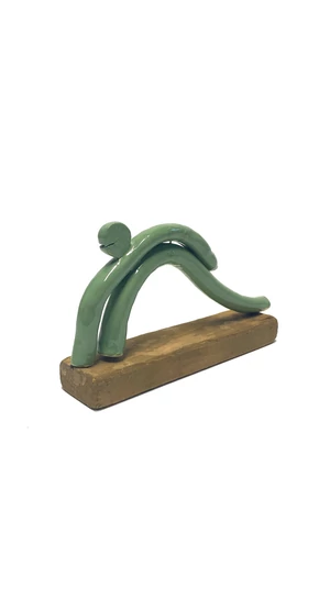 Strasser Brigitta: Zöld figura