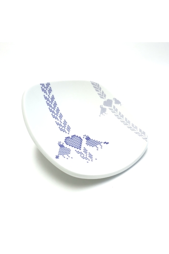 Boldizsár Zsuzsa: Fehér tányér kék mintás ø20cm
