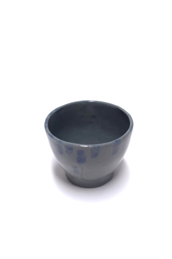 OHO CERAMICS: Porcelán sötét csésze