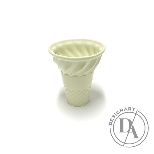 Knetik Dóra: Porcelán fagyitölcsér sárga N2 / magasság 12cm