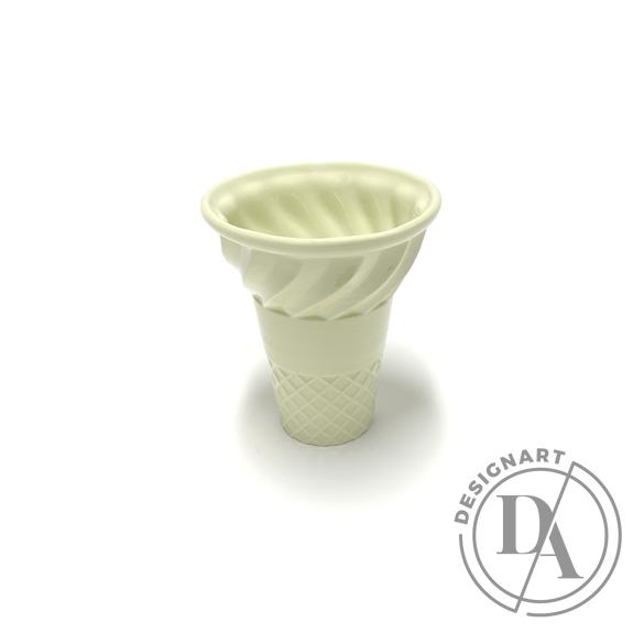 Knetik Dóra: Porcelán fagyitölcsér sárga N2 / magasság 12cm