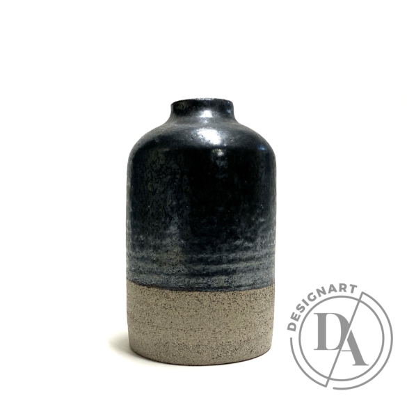 Pastel Ceramics:  Fényes metálfekete váza / magasság 12cm